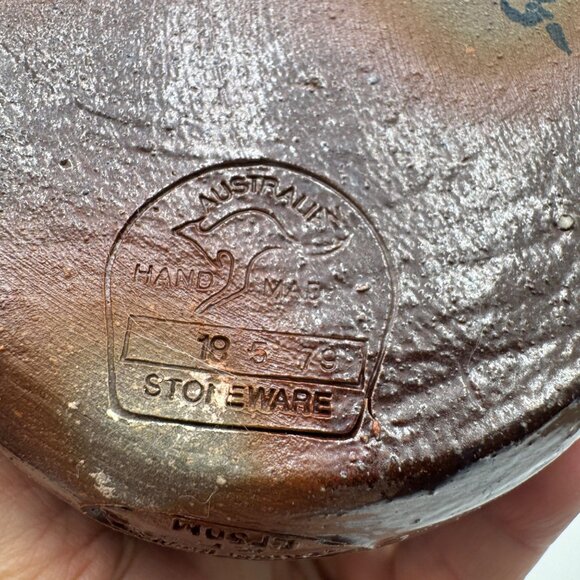 Australian Pottery 9" Vase - Bendigo Pottery 'Epsomware' - ca. 1979 to 1985 bro - Picture 7 of 10